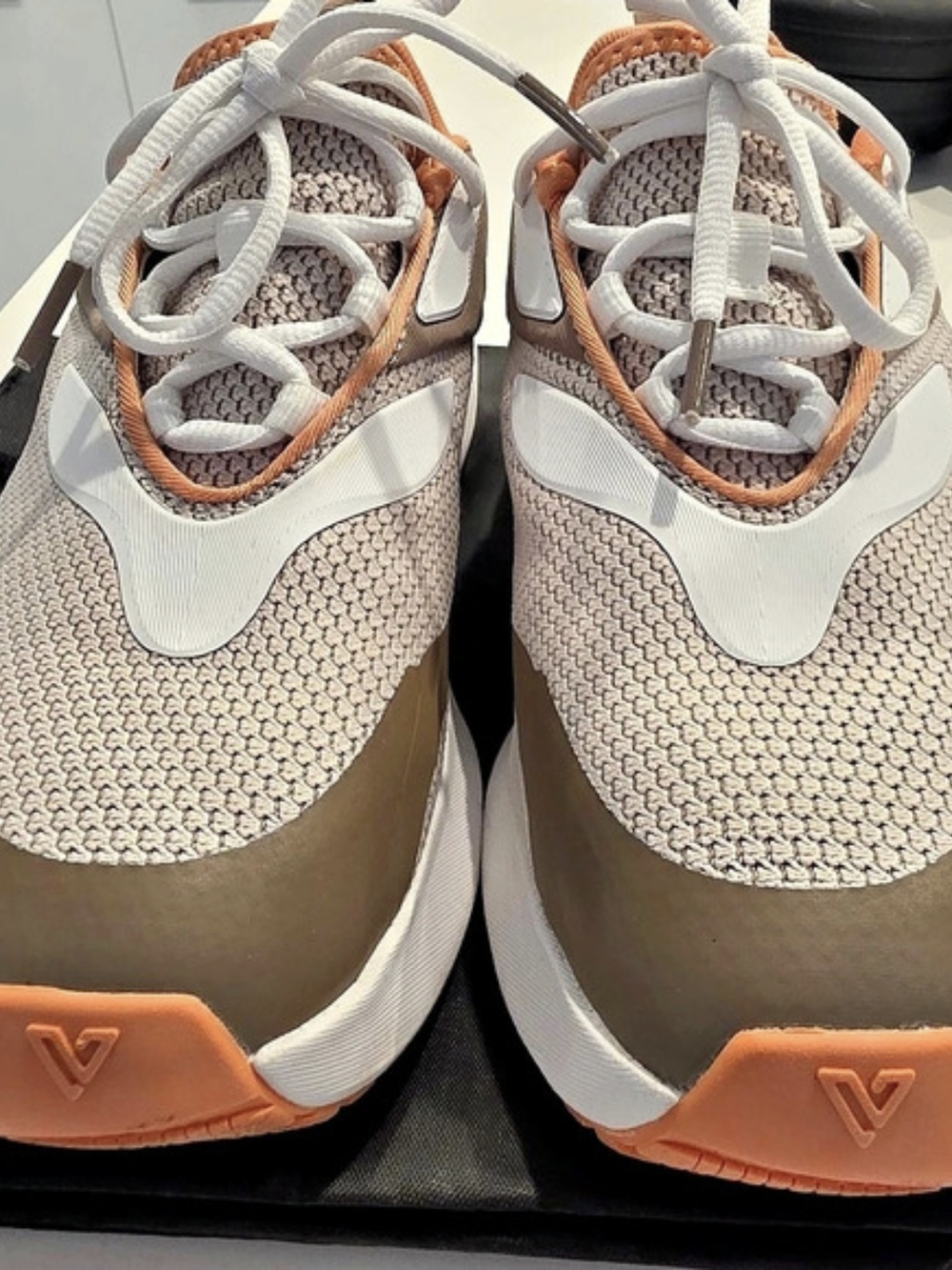 Vessi Tidal Sneaker Women's Brown & White US 8.5 Like New